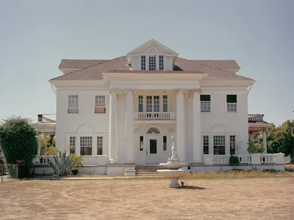 merlin_178106343_dcfa64d3-9629-4e66-8881-6c8ee7cfbbec-articleLarge